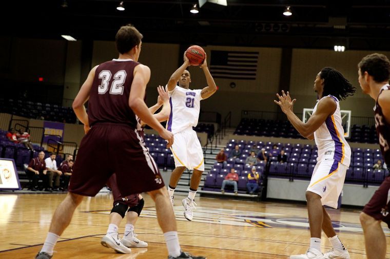 UMHB guard Allen makes most of his opportunity